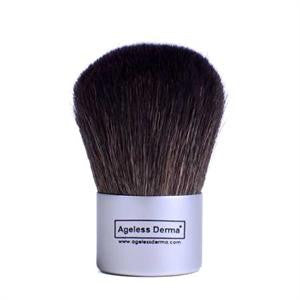 Disote Luscious Kabuki Brush – Luxuriously Soft for Flawless Powder Application